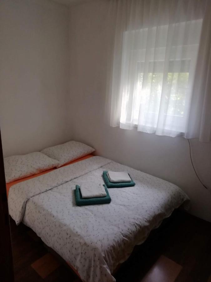 Apartman Adam Раковица Екстер'єр фото